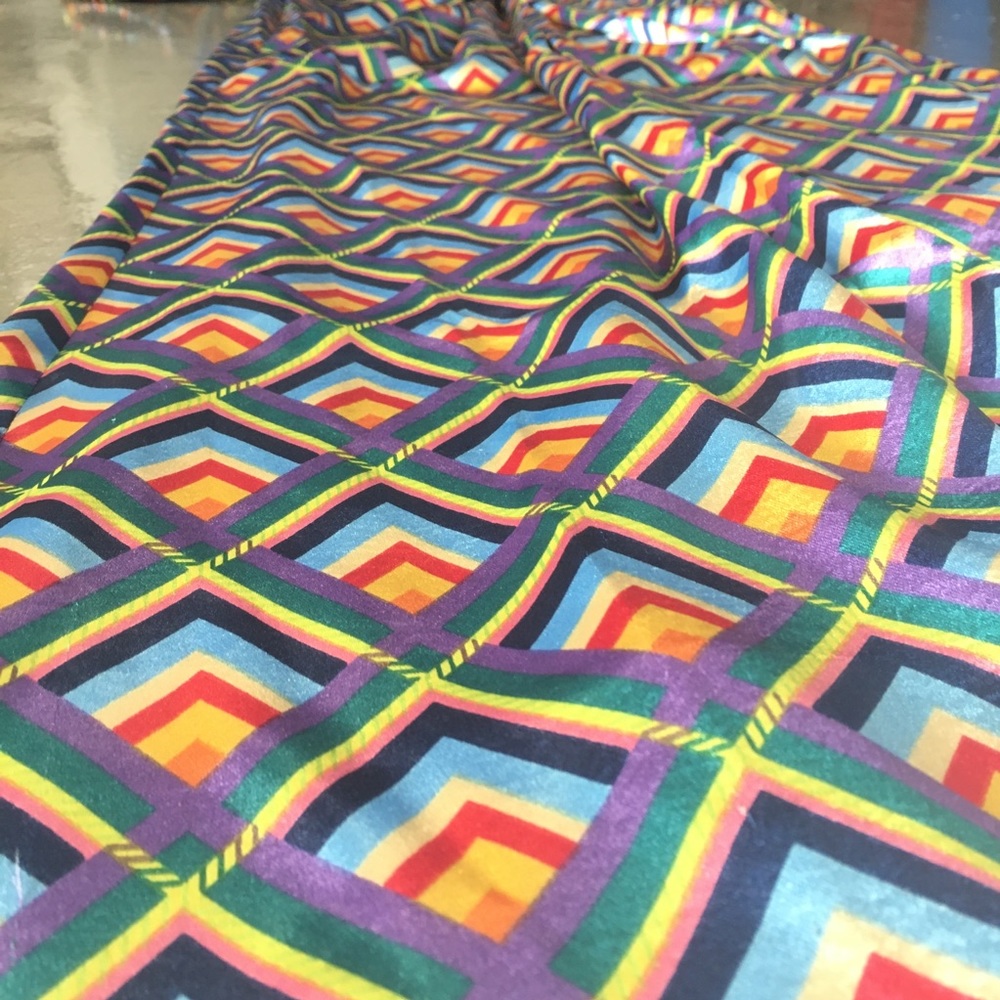 Geometric-Print Dress - Picture 2 of 10